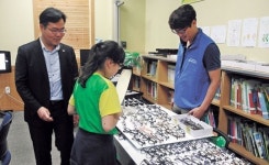 다비치안경 점주들 아동 50명 안경 제공