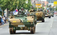 상주서 육군 50사단 시가행진