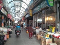 경주 성동시장에 무허가 상가…주민센터 “철거”```市 “모른 척”