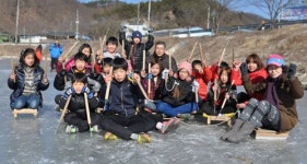 권치과 의원 이웃돕기 성금 300만원 경산시에 기탁