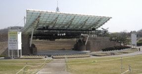 코오롱야외음악당 잔디광장 5월 3일까지 전면 출입 제한