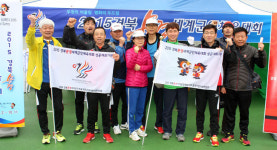 세계군인대회 이 열기 이어가자!…문경 동호회 깃발 들고 홍보