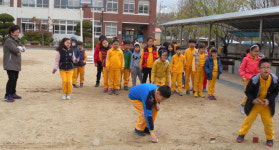 대구 관천초교 할매·할배와 민속놀이 한마당 행사