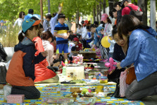 국채보상운동기념공원서 열린 어린이 벼룩시장