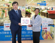 영주농협 원로조합원에 선물세트 전달