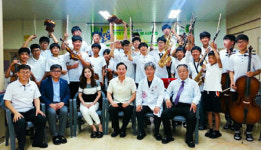 상주 함창중학교 교내 오케스트라 요양병원 위문 공연