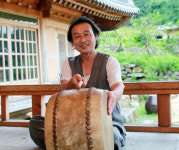 [김순재의 힐링토크] 무릉도원 촌장 도예가 김형규 씨