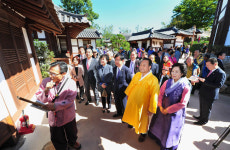 군위 조선 역사테마공원 ‘사라온 이야기 마을’ 개장