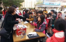 [이런일] 칠곡부영6단지아파트 부녀회 산타나눔행사