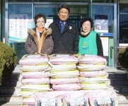 [이런일] 칠순잔치 비용으로 쌀 680kg구입 이웃 도와