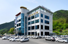 대형 주차장 개방한 착한 기업…한라스파랜드