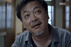 더블유 진범 김의성, 현실세계 소환…한효주에 다 너 때문이야