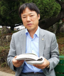 아이들 가르치려 고른 千字文, 속 깊이 읊다 내 인생공부…『천자문 공부』