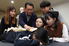 파독간호사 代 잇는 국제요양간호사