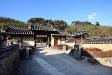 한국관광공사 추천 2월에 가볼 만한 곳-힐링여행 한옥 마을