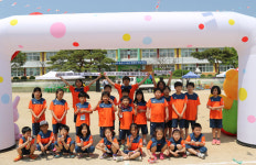 [이런일] 개령서부초교 전교생에 체육복 증정