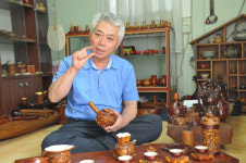 [나는 대한민국 명장이다] <26> 목공예 명장 권수경 씨