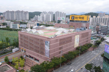적자 점포 구조조정 이마트 시지점 매각 검토