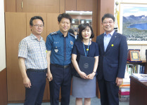 [이런일] 보이스피싱 막은 김천농협 직원에 감사장