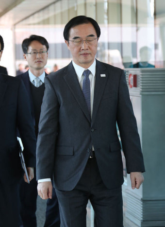 [文대통령, 대북 특사 파견 속도] 북미 대화 할 듯 말 듯…'적절한 조건' 여건 조성