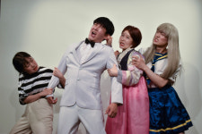 연극 나무꾼의 옷을 훔친 선녀