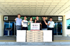 청송여인숙 박경흠 대표, 초복 맞아 생닭·한우사골 기증