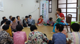 대구 서구청 지역 경로당 찾아 재활용품 분리배출 홍보