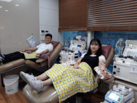 대구한의대 포항한방병원 김무욱 과장, 고교생  父女 헌혈유공장 수상