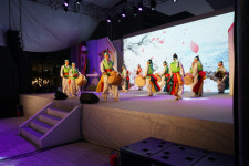 삼성창조캠퍼스는 공연 중…주말마다 열리는 공연에 주민들은 귀 막는 중