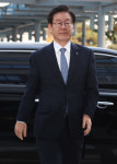 [현장사진] 이재명 경기도지사 김부선 제기 큰점 의혹 해명 위해 수원 아주대학교병원서 셀프 신체 검사