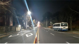 야간 도로환경 개선 위해 가로등 조도 개선