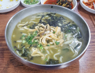 [흥]제주에 가면 꼭 드시라, 보말칼국수