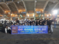 의성고와 삼성중학교, 울산 문수월드컵경기장에서 축구 국가대표팀 평가전  관람