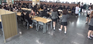 호텔식 고교급식 어디? 익산고등학교 부러워