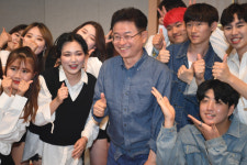 관광인력일자리협동조합(TOURJOB COOP) | 경북 관광산업, 일자리 창출에 효자 노릇 '톡톡'