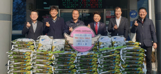 [이런일] 옥포농협 이웃돕기 백미 200포 전달
