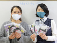칠곡 한솔아파트 부녀회, 필터 교체형 면 마스크 제작..취약계층에 제공