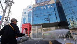 [사설] 한사랑요양병원 무더기 확진…소규모집단 확산 막아야