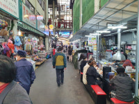 [르포] 거리두기 완화 첫날…학원·헬스장 긴장감 유지