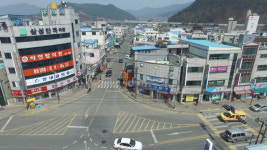 청도군 중심시가지 화산약국삼거리~청도교 왕복4차선 확장 개통