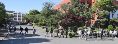 [포토뉴스] 80일 걸린 머나먼 등교길...대구 대륜고등학교 고3 등교