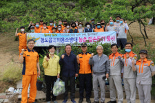 청도소방서·의용소방대, 농가 3곳 방문 농촌일손돕기 지원