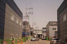 기업하기 좋은 구미?…도로·가로등도 없는 대교단지