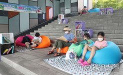 [포토뉴스] 우리동네 그늘 쉼터로 오세요...대구 범어도서관