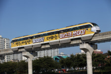 [대구도시철도공사]월 1회 하던 전동차 방역 매 시간 실시