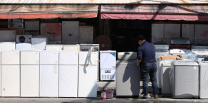 중고매장 희비…온라인 웃고, 오프라인 울고