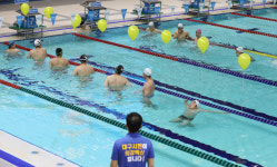 [거꾸로읽는스포츠] 코로나19 시대의 수영장 이용