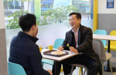 ‘직원과 통(通)하다!’...최기문 영천시장 새내기 직원들과 소통 행보 재개