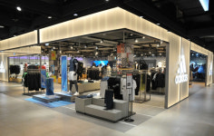 [포토뉴스] 롯데百 대구점, ‘더 크고 다양하게!’ 아디다스 홈코트 오픈