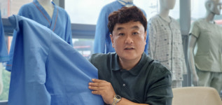 메디컬 의류 시장 공략 나선 대구 섬유기업 피피